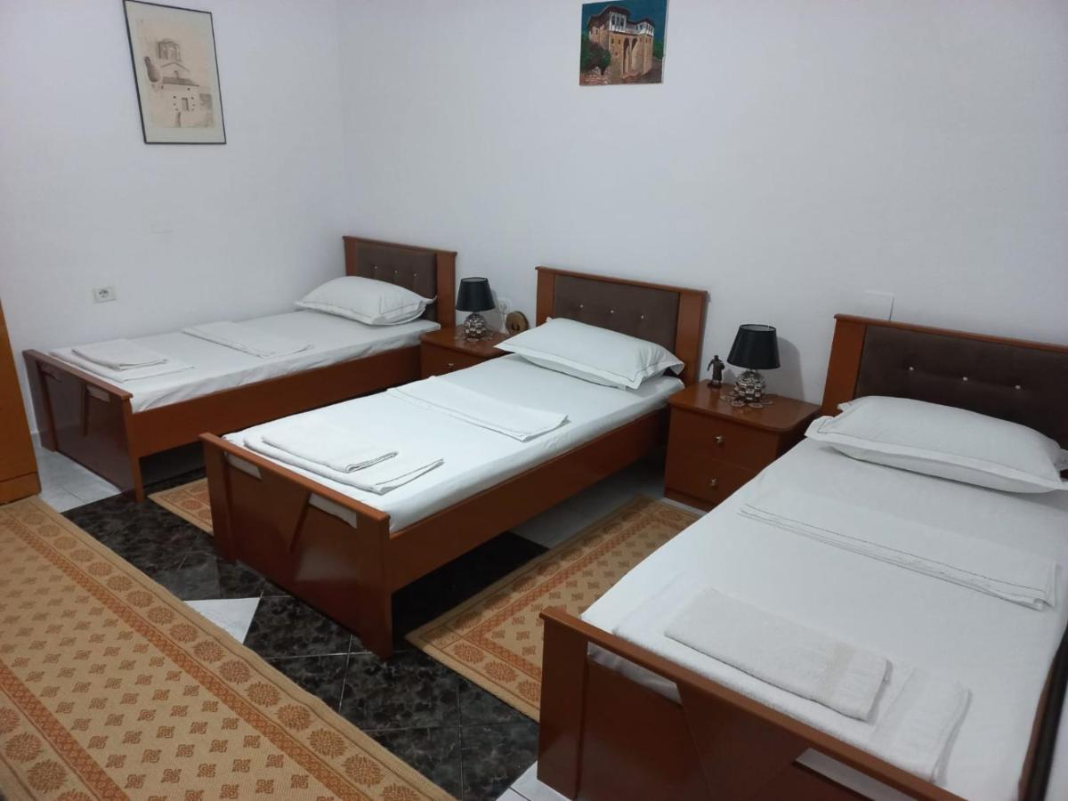 Guest House Bumbli 培拉特 客房 照片