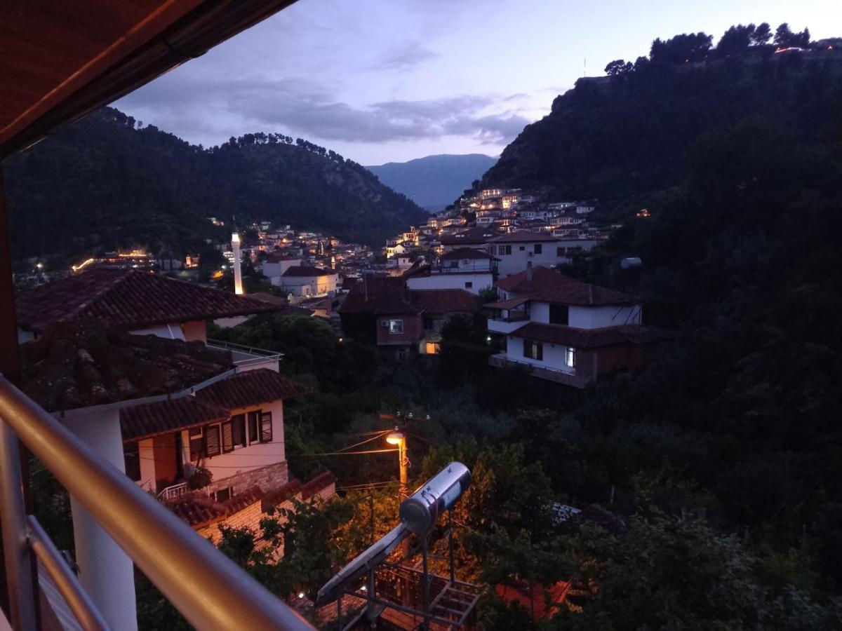 Guest House Bumbli 培拉特 外观 照片