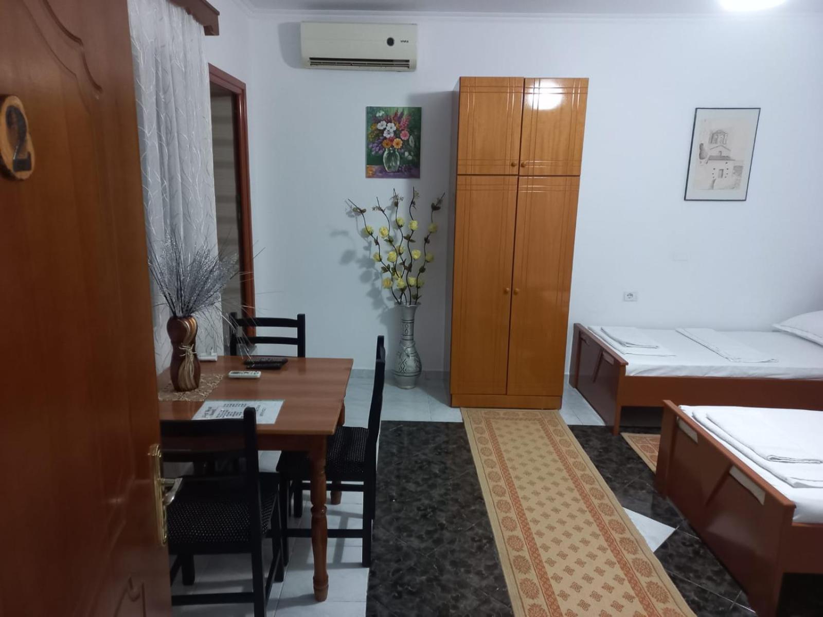 Guest House Bumbli 培拉特 客房 照片