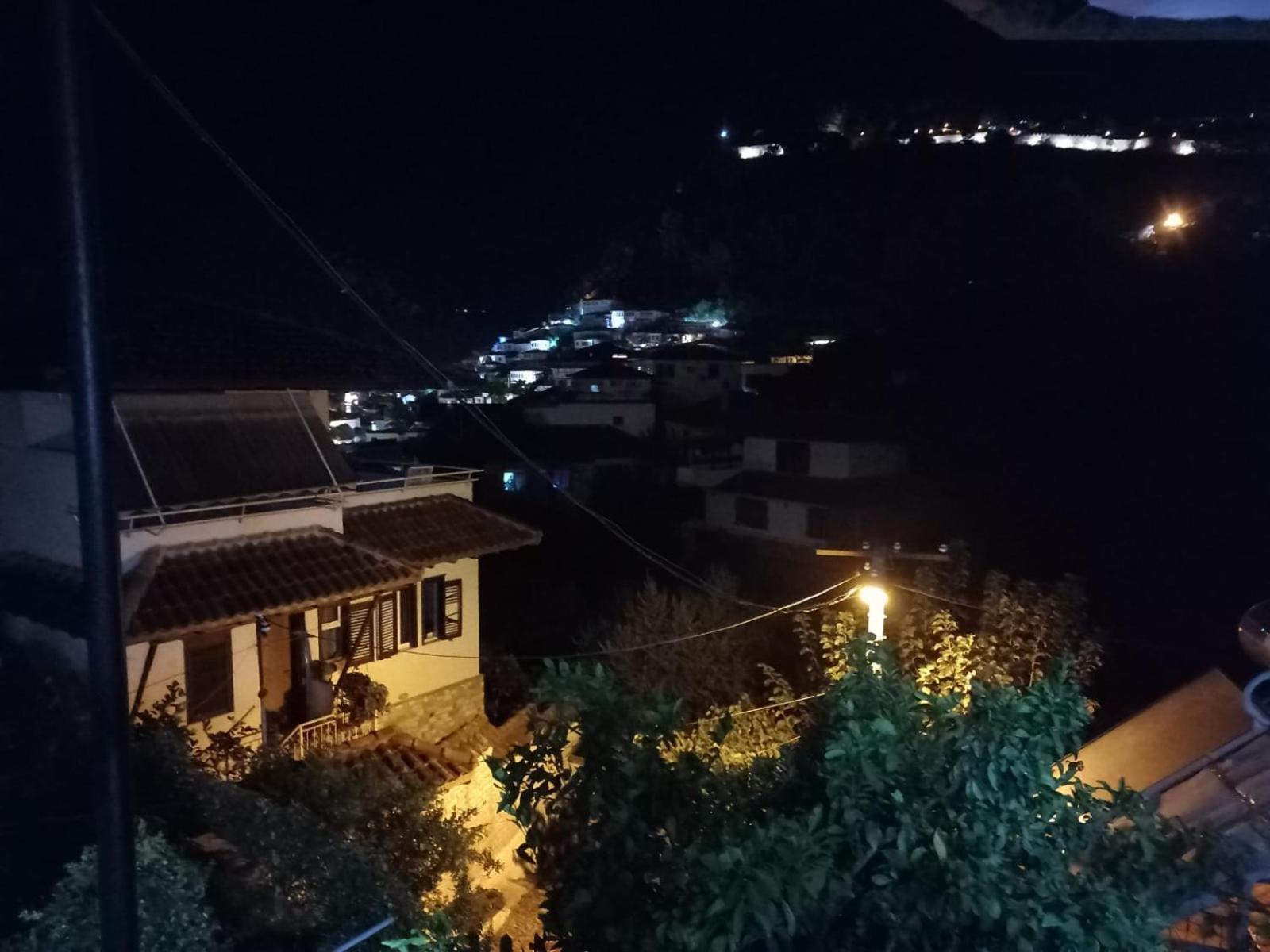 Guest House Bumbli 培拉特 客房 照片