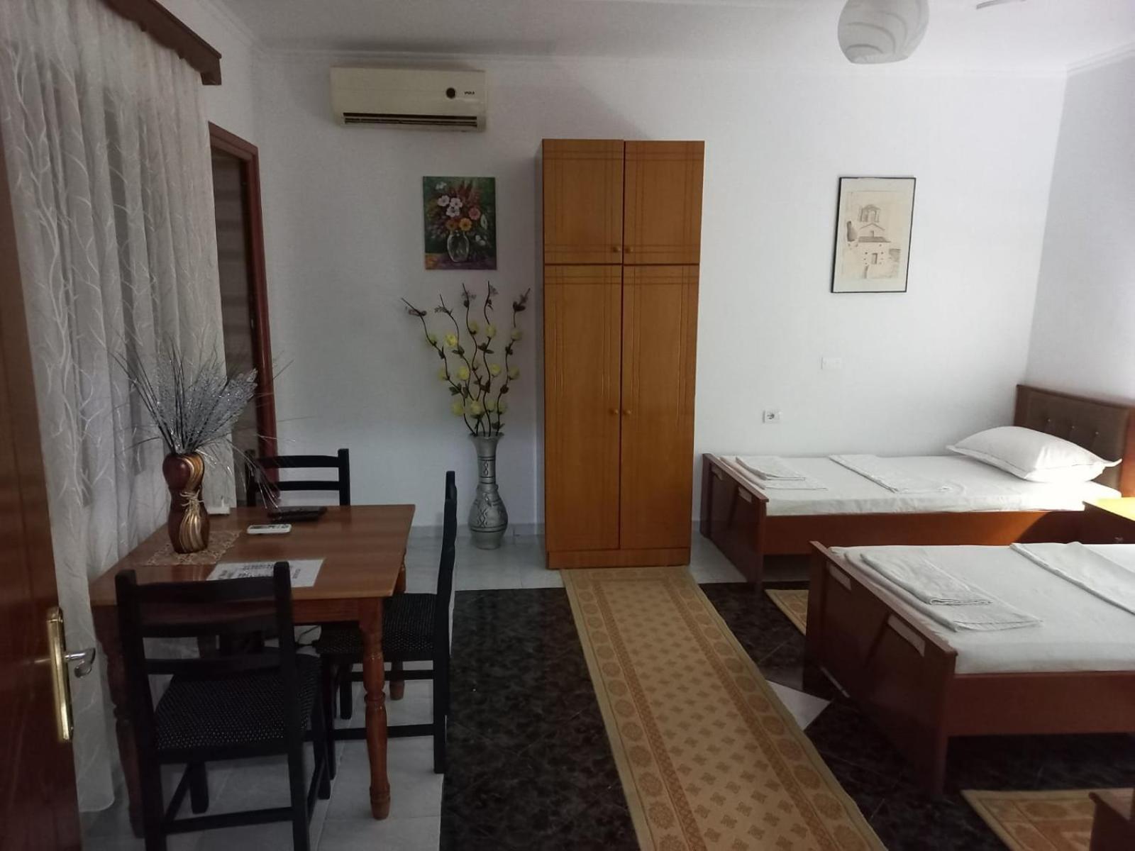 Guest House Bumbli 培拉特 客房 照片